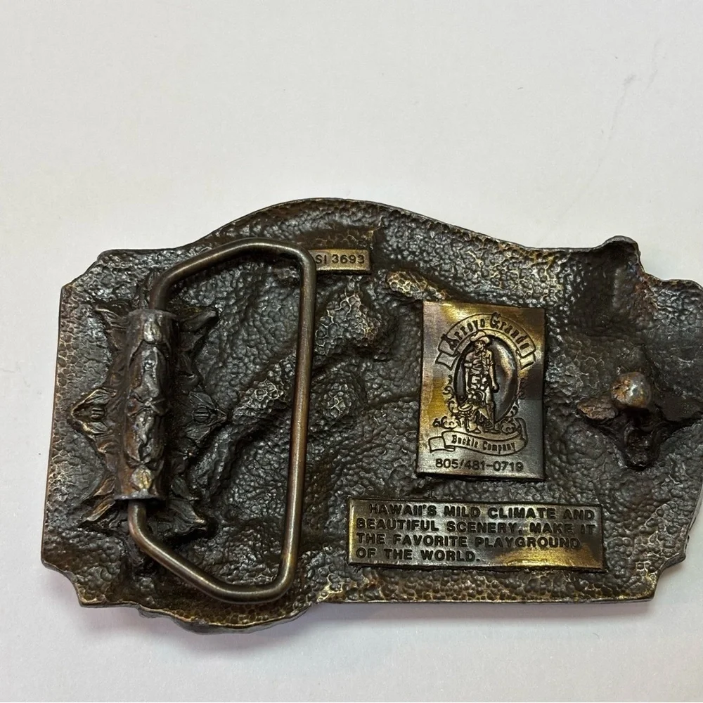 Vintage Arroyo Grande Hawaii Surf Scene Textured 3D Brass & Enamel Belt Buckle